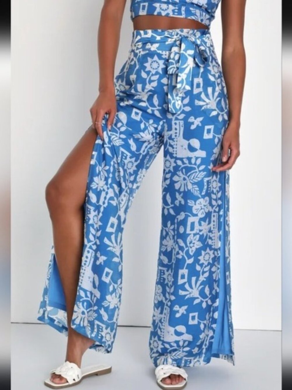 LULUS Sweet Retreat Summer Vacation, Beach, Blue Print Slit Wide-Leg Pants Sz M - Picture 2 of 10